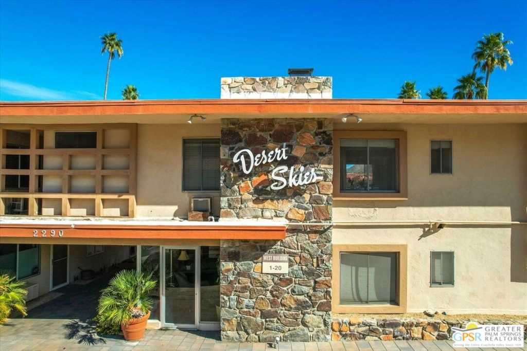 2290 S Palm Canyon Drive 1 Property Photo 5