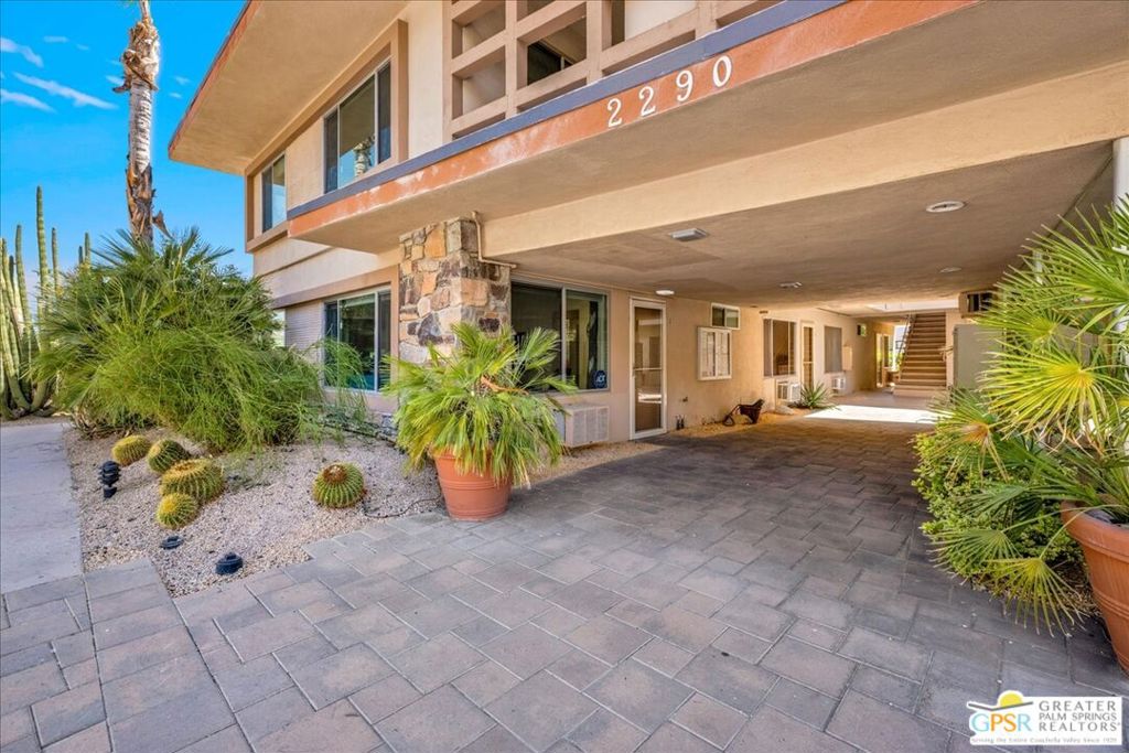 2290 S Palm Canyon Drive 1 Property Photo 6