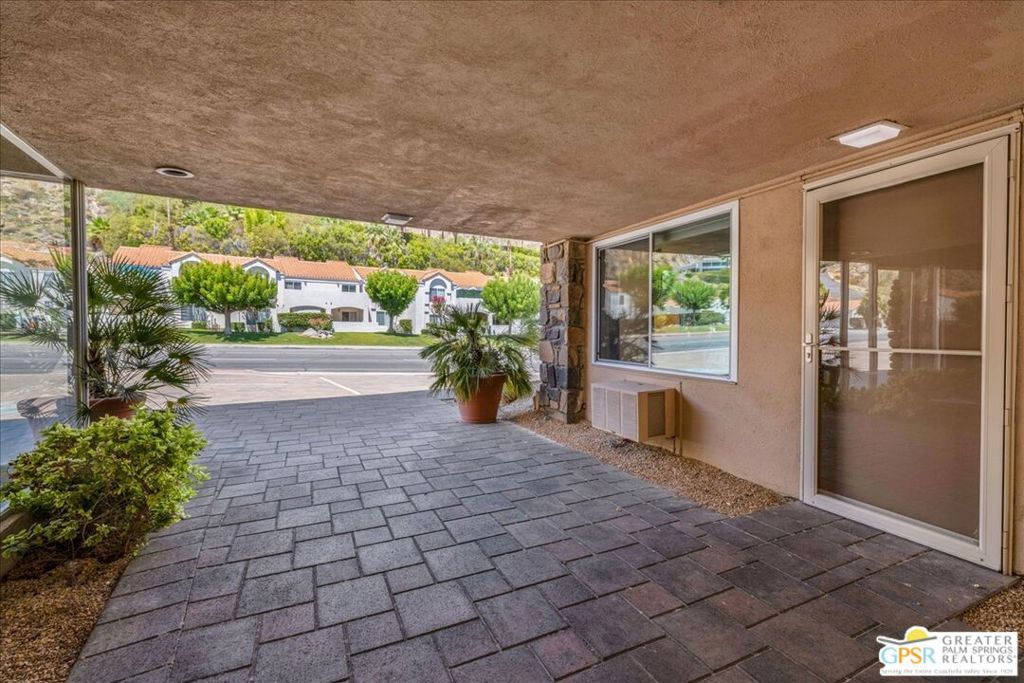 2290 S Palm Canyon Drive 1 Property Photo 7