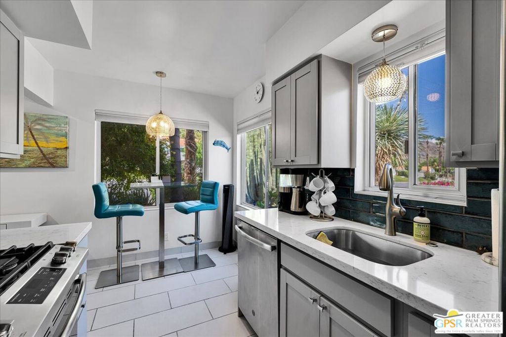 2290 S Palm Canyon Drive 1 Property Photo 19