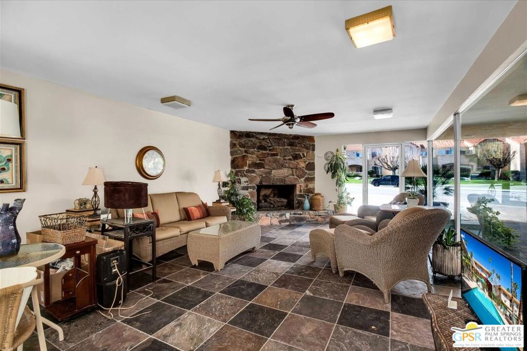 2290 S Palm Canyon Drive 1 Property Photo 34