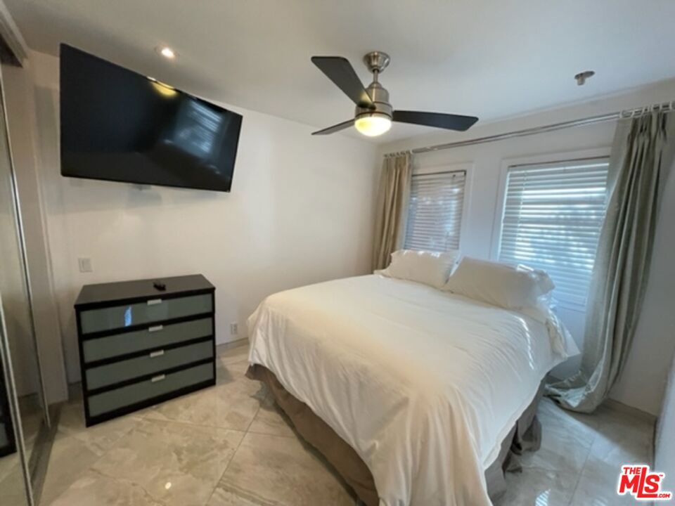 425 Sunridge Street Property Photo 10