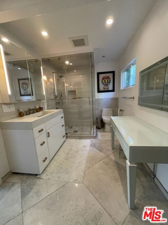 425 Sunridge Street Property Photo 26