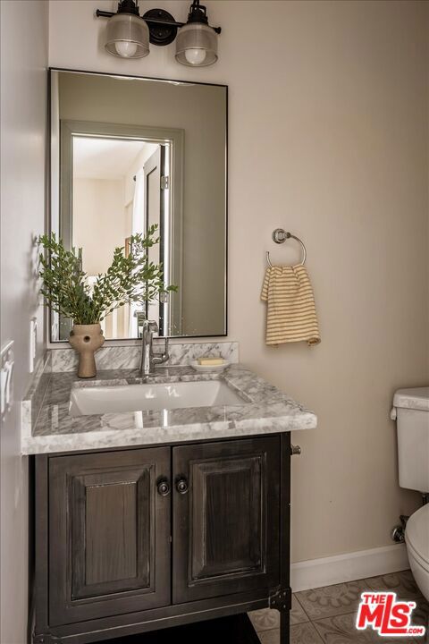 5166 High Crest Avenue Property Photo 24