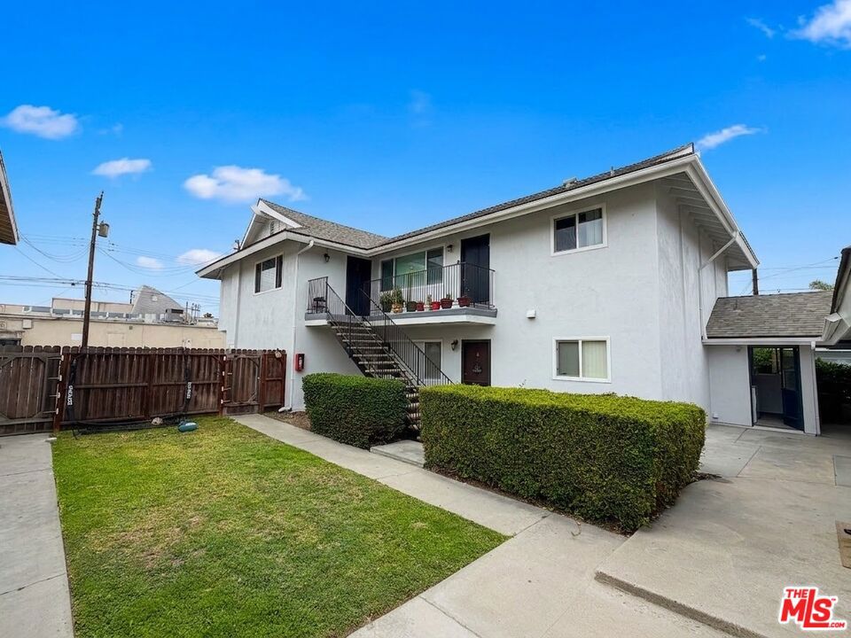 6022 Lime Avenue Property Photo 6