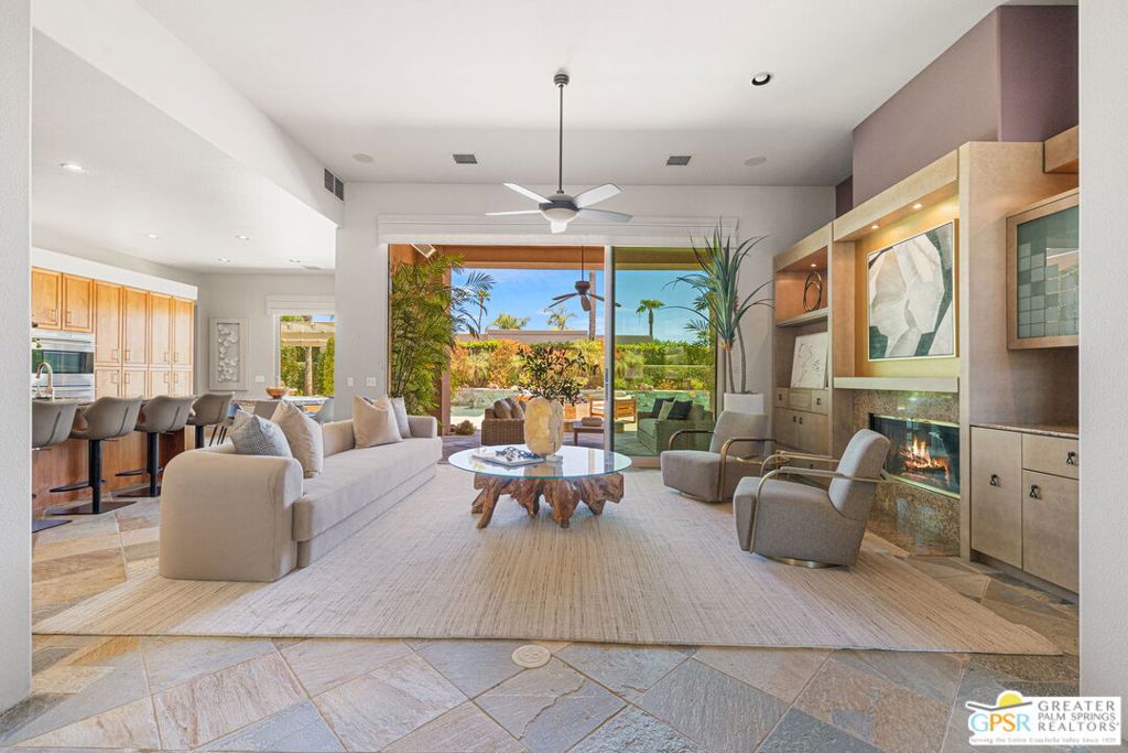 9 Silver Circle Property Photo 13