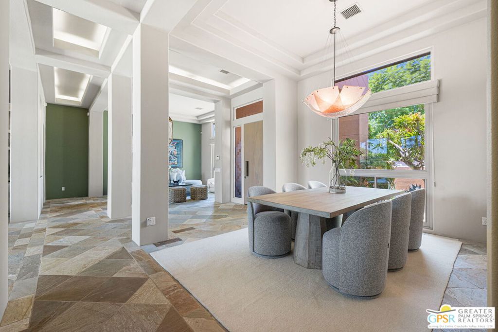 9 Silver Circle Property Photo 20