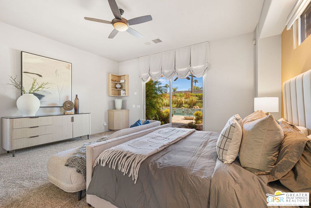 9 Silver Circle Property Photo 39