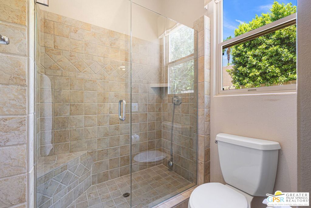 9 Silver Circle Property Photo 50