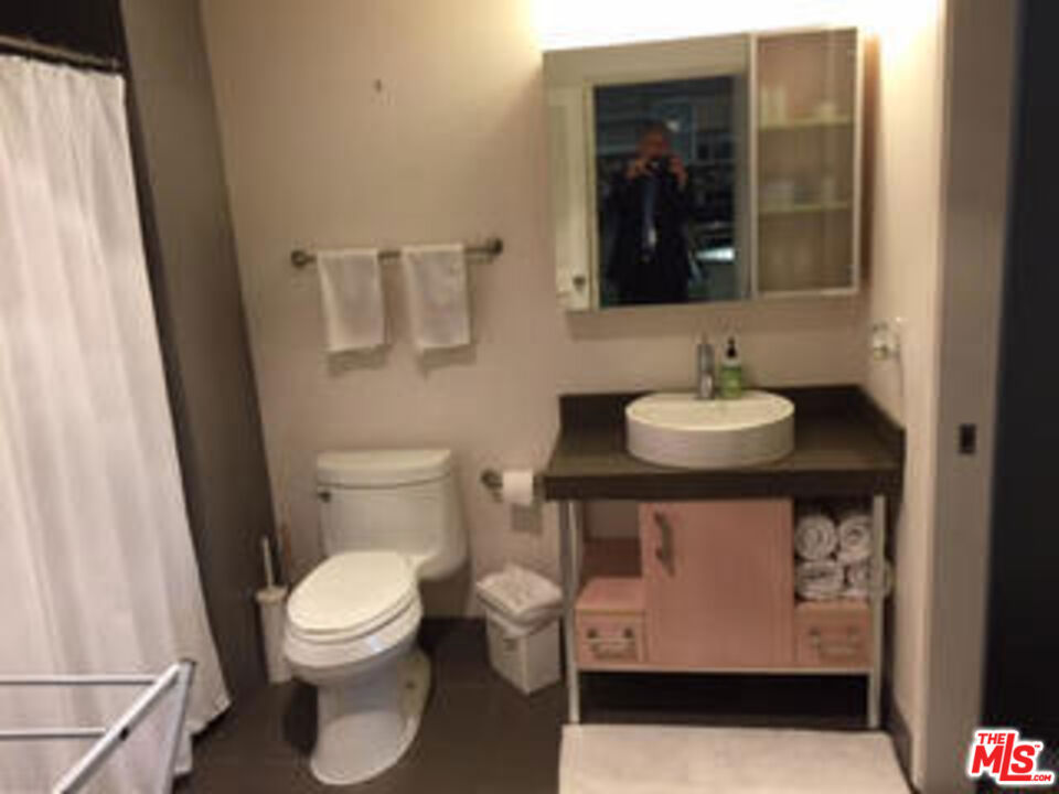 1234 Wilshire Boulevard 232 Property Photo 8