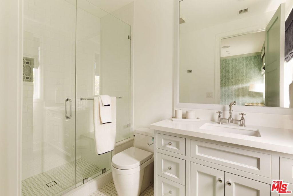 524 Ocampo Drive Property Photo 21