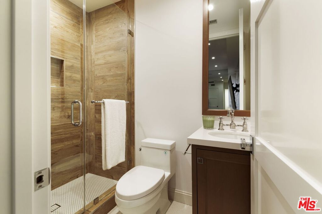 524 Ocampo Drive Property Photo 31