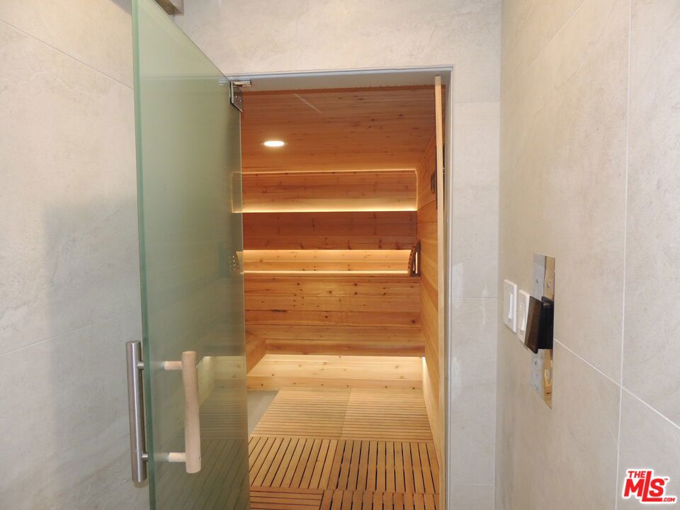 2160 Century Parkway 702 Property Photo 40