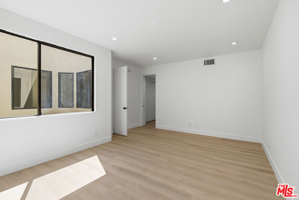 2340 Century Property Photo 16