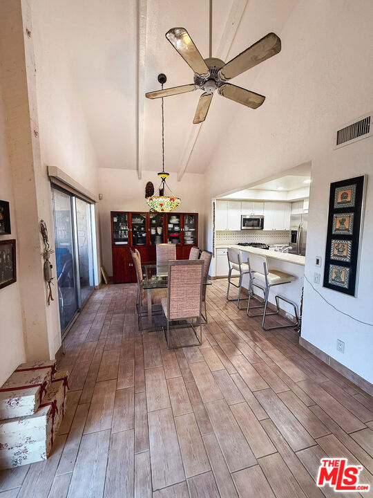 1833 S Araby Drive 11 Property Photo 5