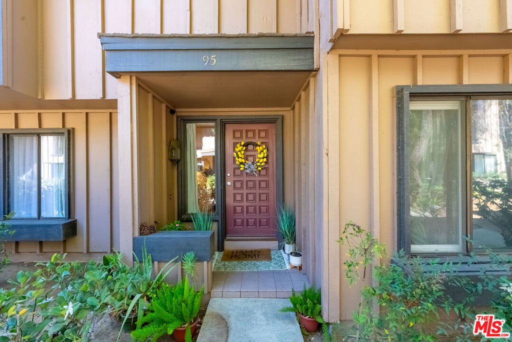9767 Reseda Boulevard 95 Property Photo 3