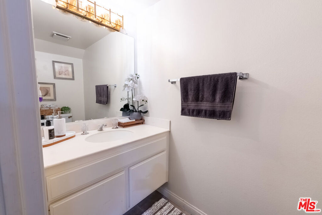 9767 Reseda Boulevard 95 Property Photo 6