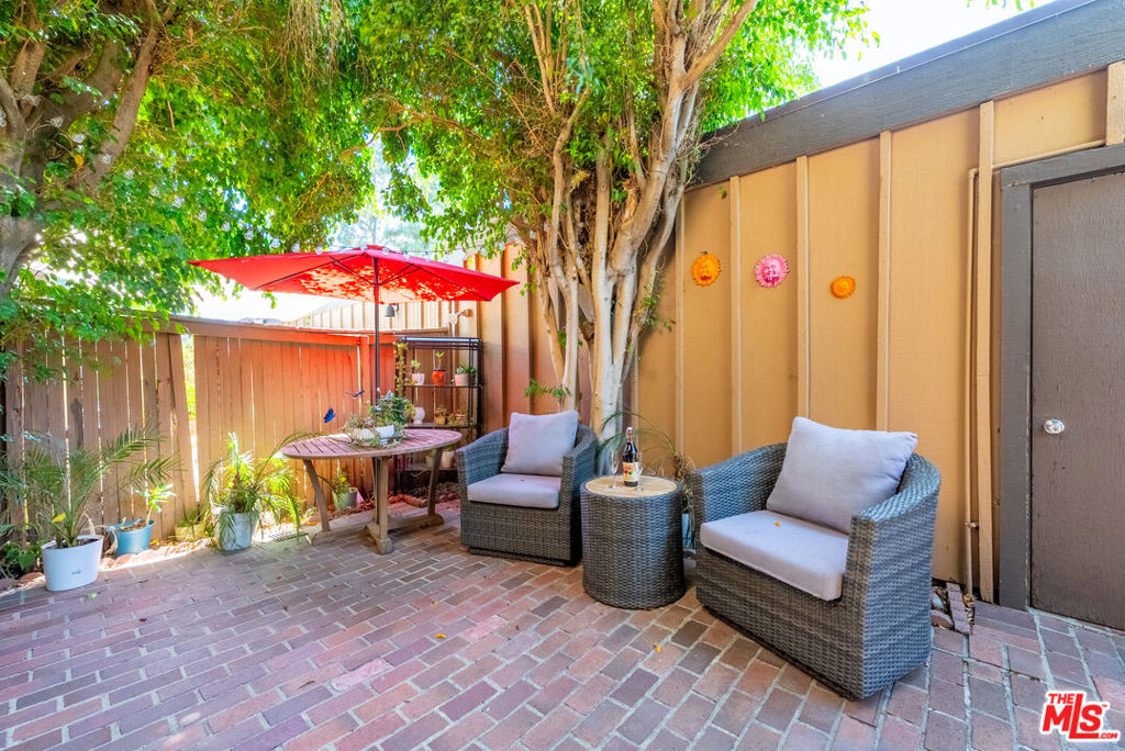 9767 Reseda Boulevard 95 Property Photo 21
