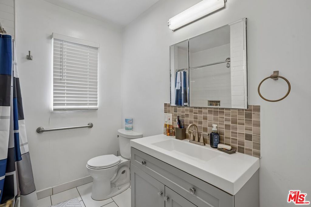 12825 Morning Avenue Property Photo 6