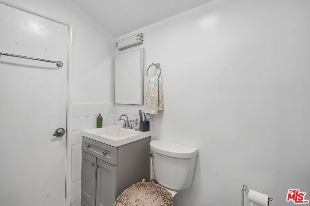 12825 Morning Avenue Property Photo 8