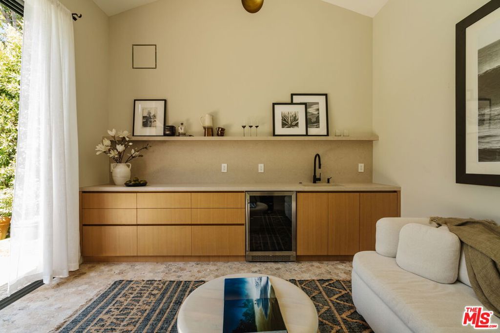 4554 Wortser Avenue Property Photo 40