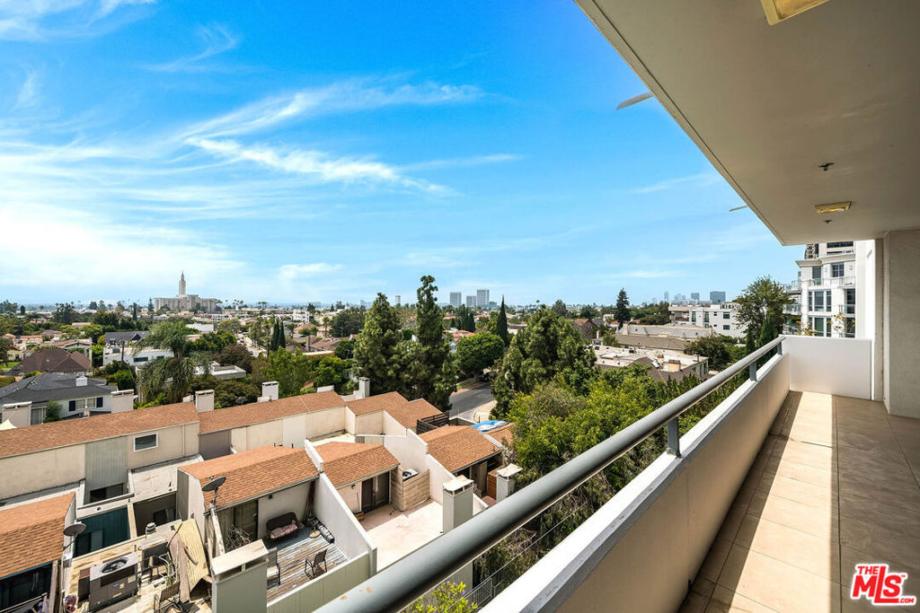 10660 Wilshire Boulevard 701 Property Photo 5