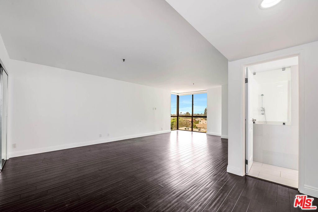 10660 Wilshire Boulevard 701 Property Photo 13