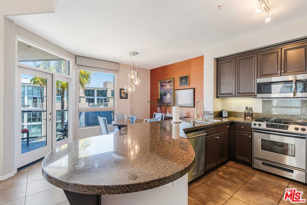13044 Pacific Promenade 414 Property Photo 8