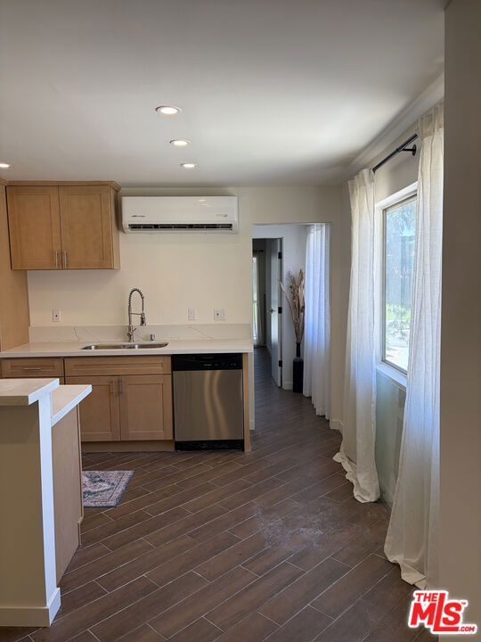 64285 Spyglass Avenue 16 Property Photo 7