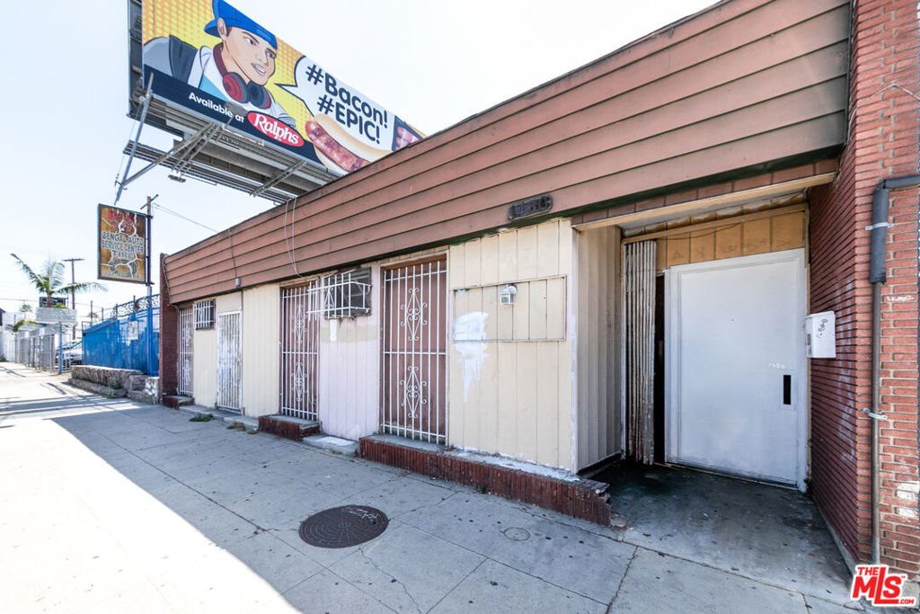 1430 S La Brea Avenue Property Photo 18