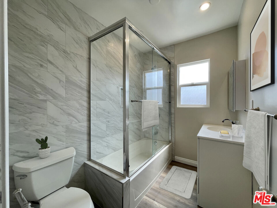 2012 S Holt Avenue Property Photo 1