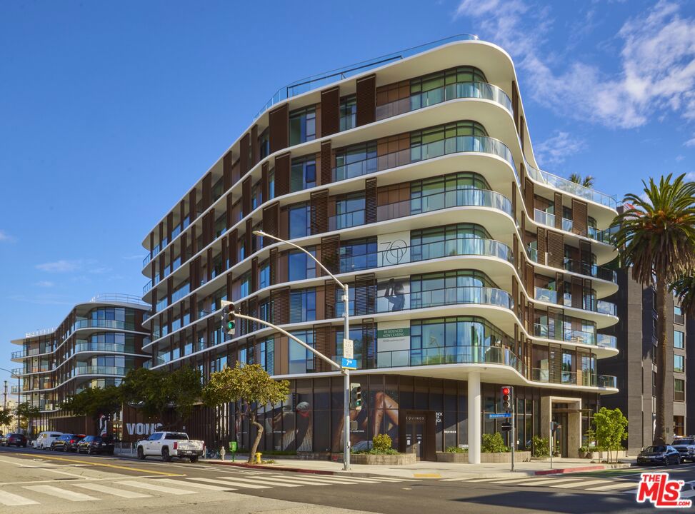 700 Broadway 439 Property Photo 16