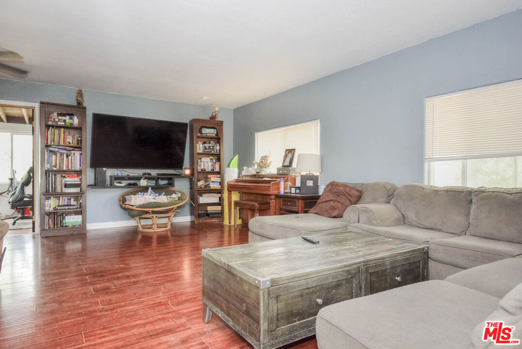 1828 Orum Road Property Photo 2