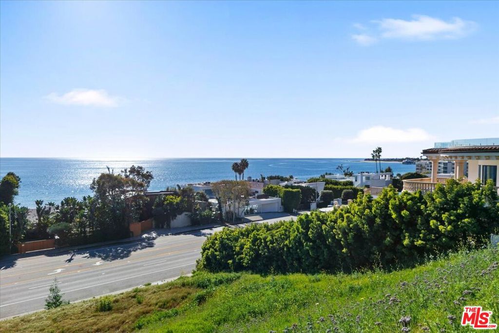 22411 Pacific Coast Highway Property Photo 4