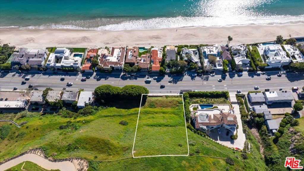 22411 Pacific Coast Highway Property Photo 11