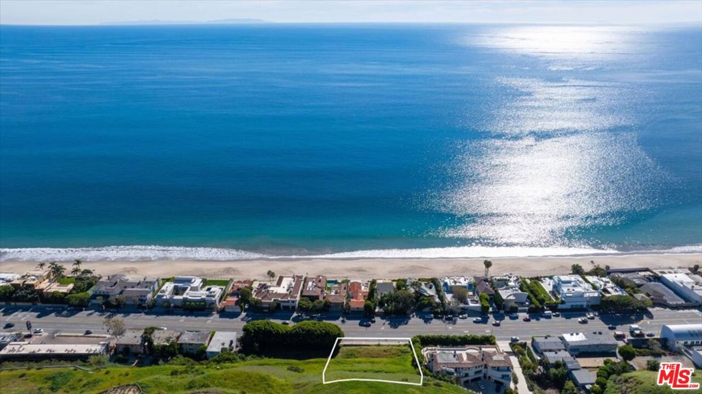 22411 Pacific Coast Highway Property Photo 12