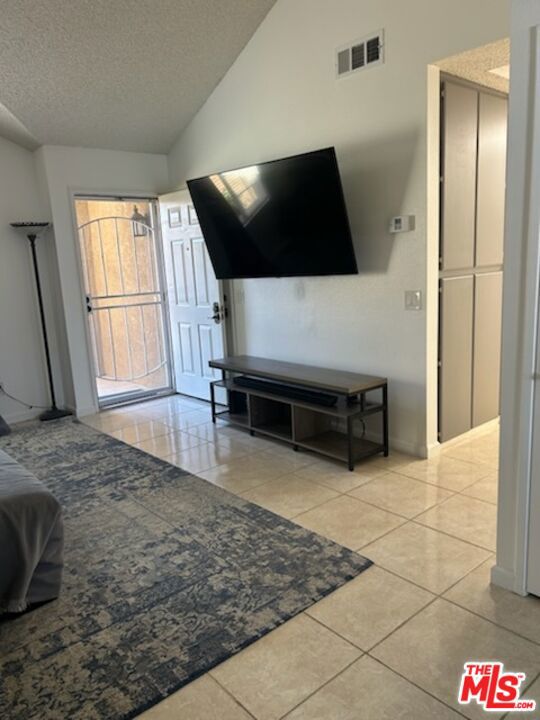 922 Casper Avenue Property Photo 2