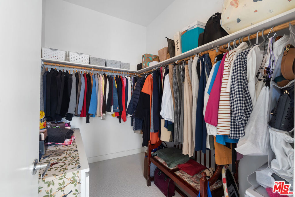 3810 Wilshire Boulevard 712 Property Photo 6