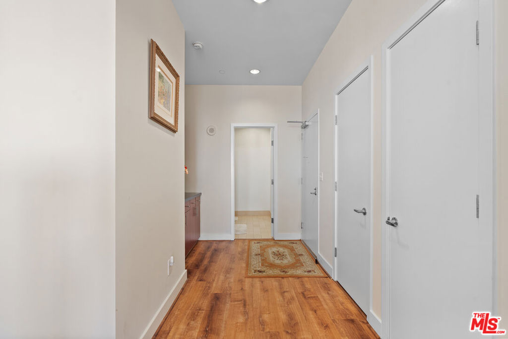 3810 Wilshire Boulevard 712 Property Photo 19