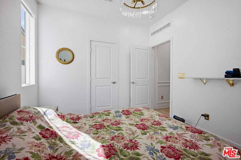 16763 Mistletoe Lane Property Photo 21