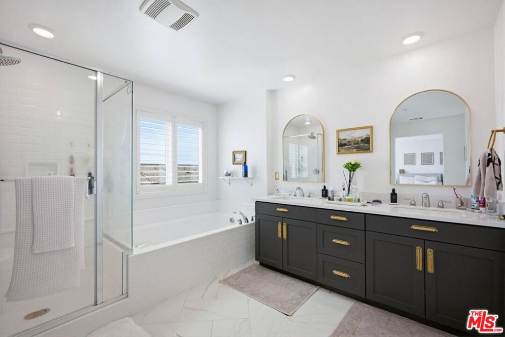 16763 Mistletoe Lane Property Photo 42