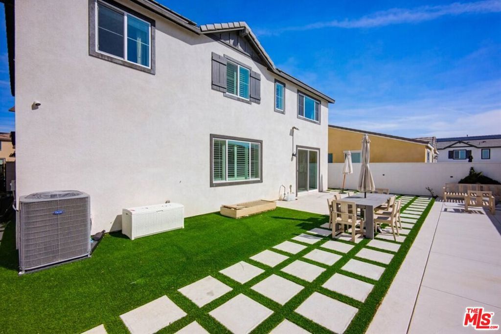 16763 Mistletoe Lane Property Photo 48