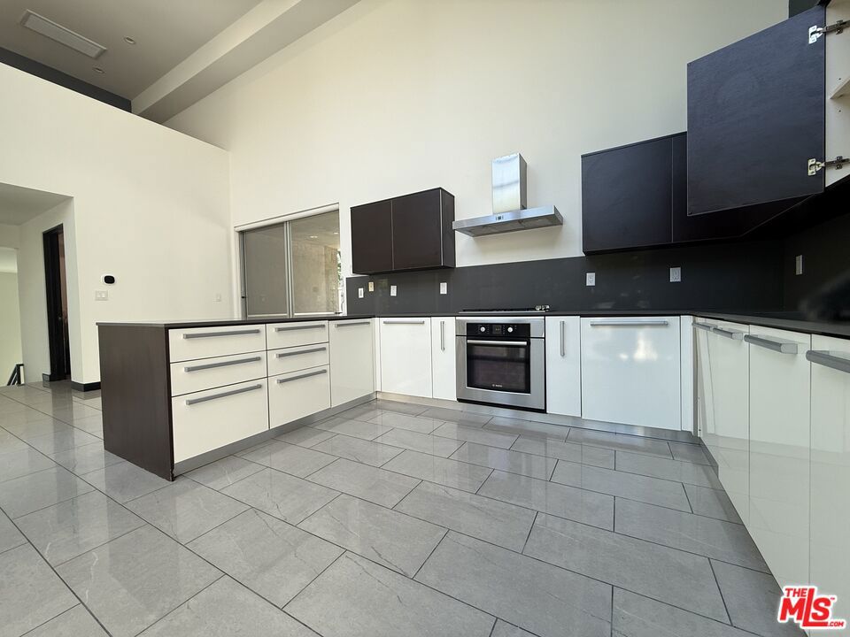 807 Huntley Property Photo 15