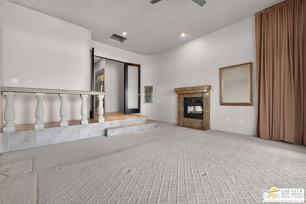 2300 N Vista Drive Property Photo 38