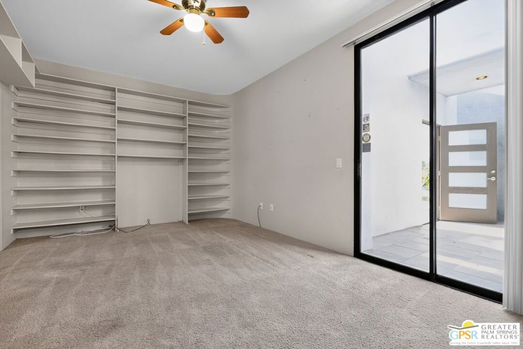2300 N Vista Drive Property Photo 44