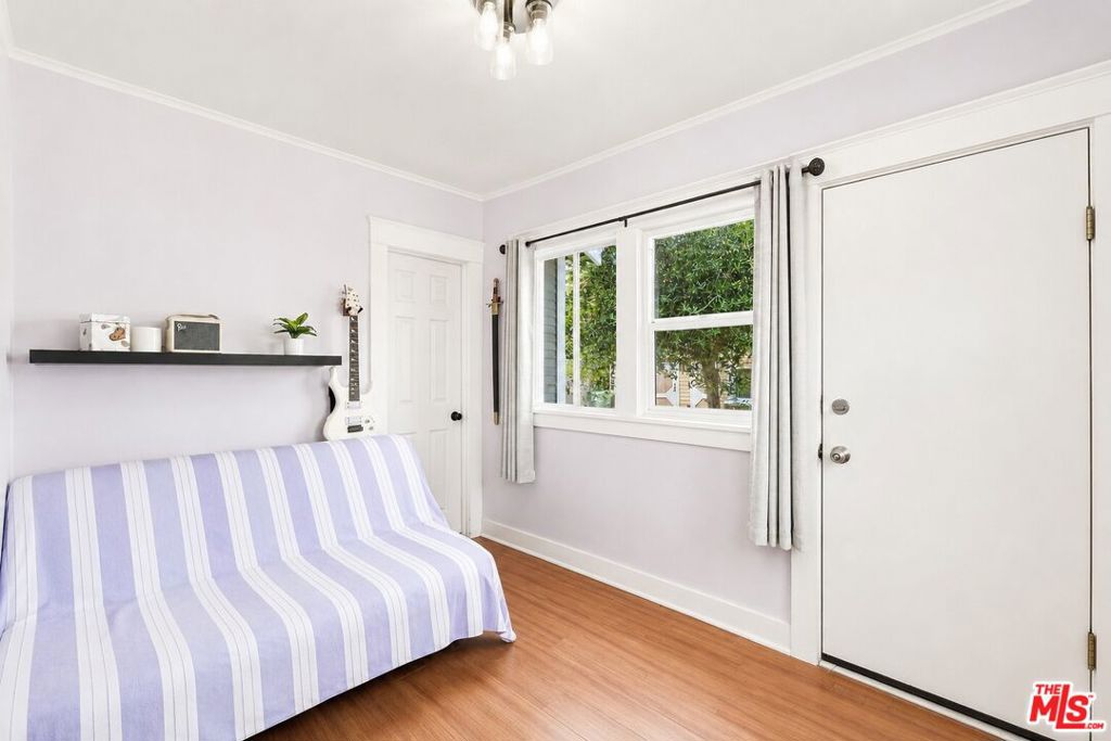3927 Arlington Avenue Property Photo 13