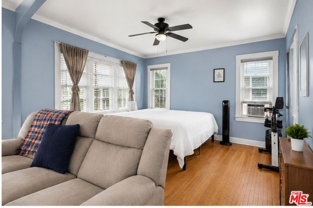 3927 Arlington Avenue Property Photo 20