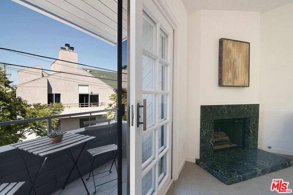 1639 Selby Avenue B Property Photo 23