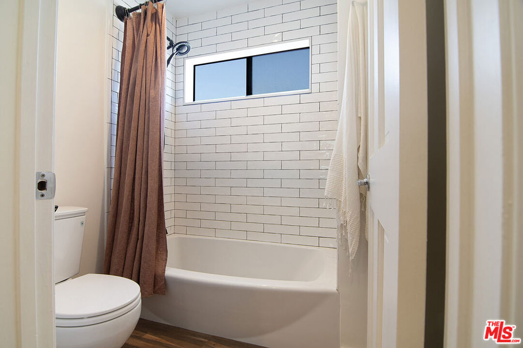 1639 Selby Avenue B Property Photo 27