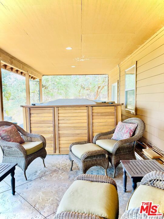 22168 Roe Way Property Photo 23